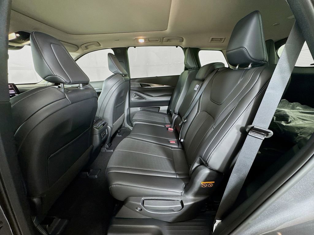 Used 2026 INFINITI QX60 Luxe w/ Cargo Package image 29