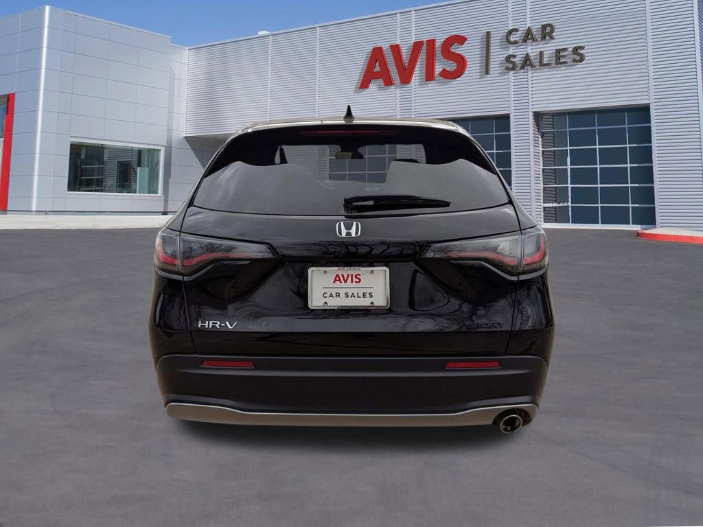 Used 2025 Honda HR-V Sport image 7