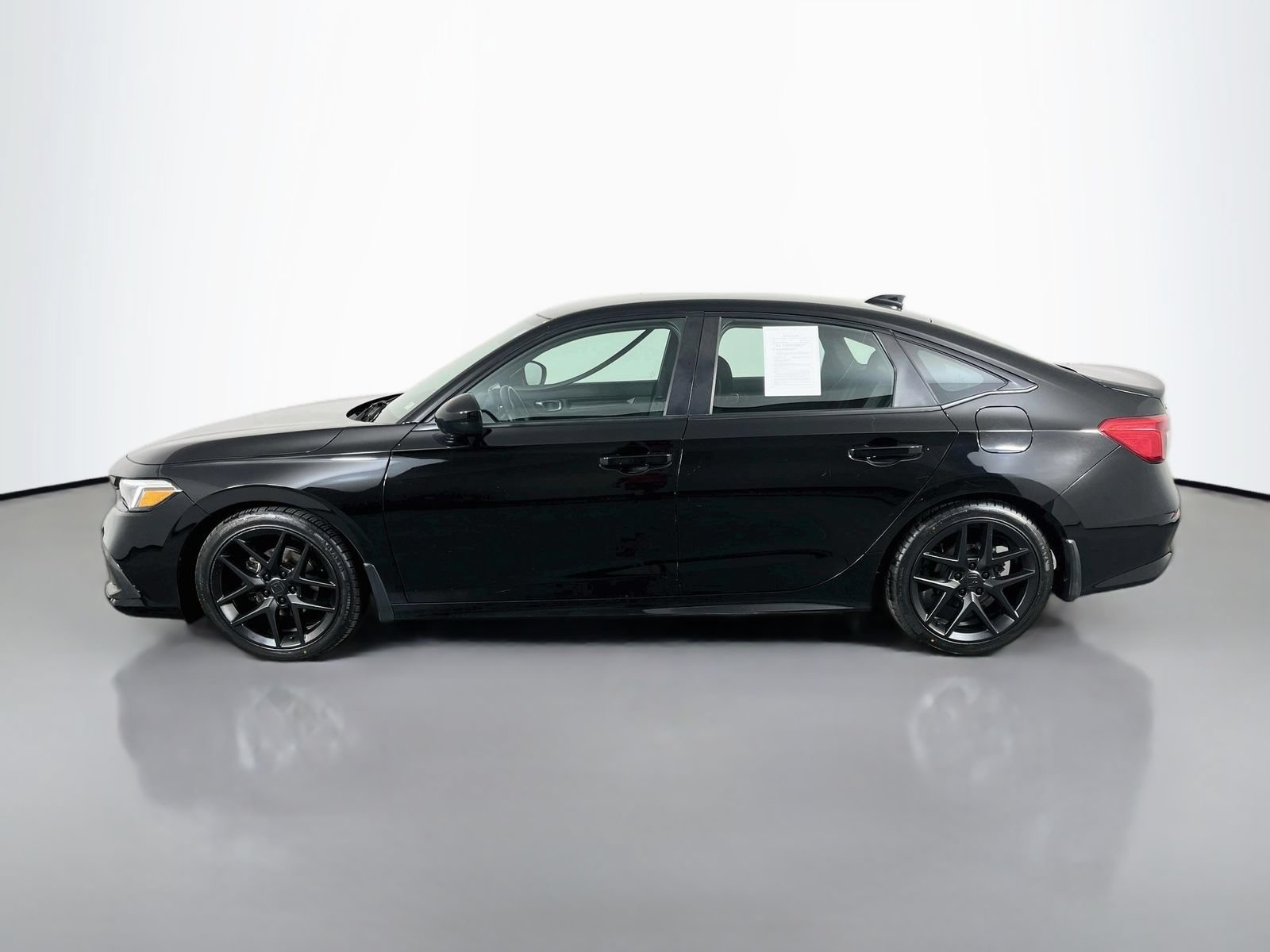 Used 2024 Honda Civic Sport image 4
