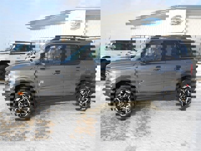 Certified 2023 Ford Bronco Sport Big Bend w/ Convenience Package AWD/4WD image 2