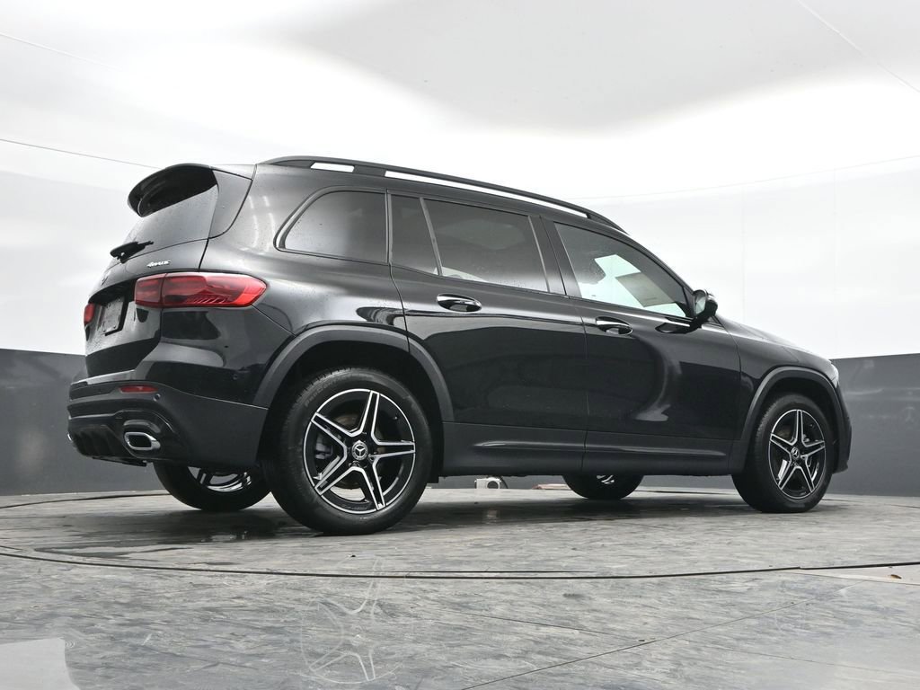 New 2026 Mercedes-Benz GLB 250 4MATIC image 37