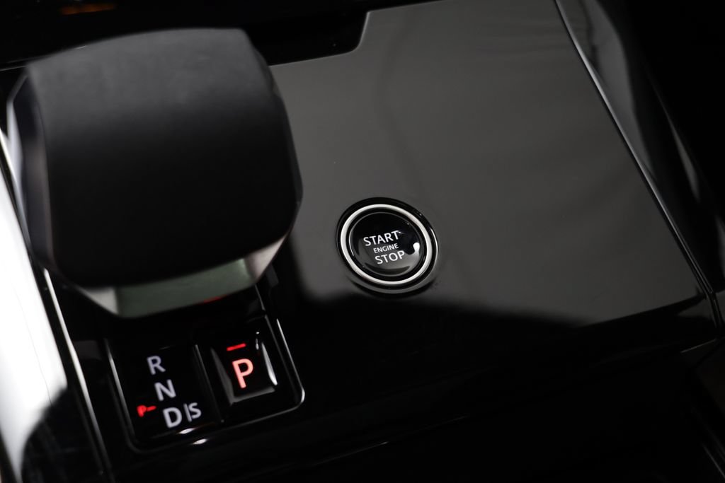 Certified 2025 Land Rover Range Rover Sport SE AWD/4WD image 12