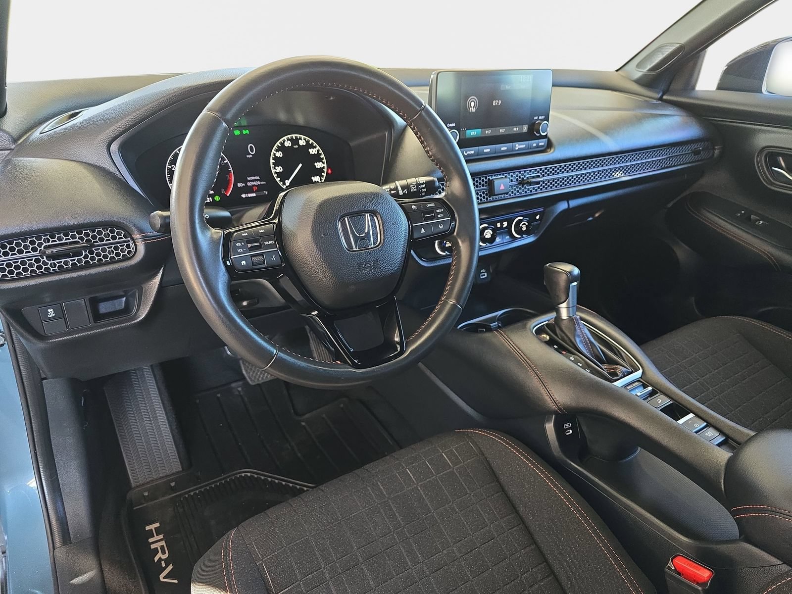 Used 2024 Honda HR-V Sport image 18