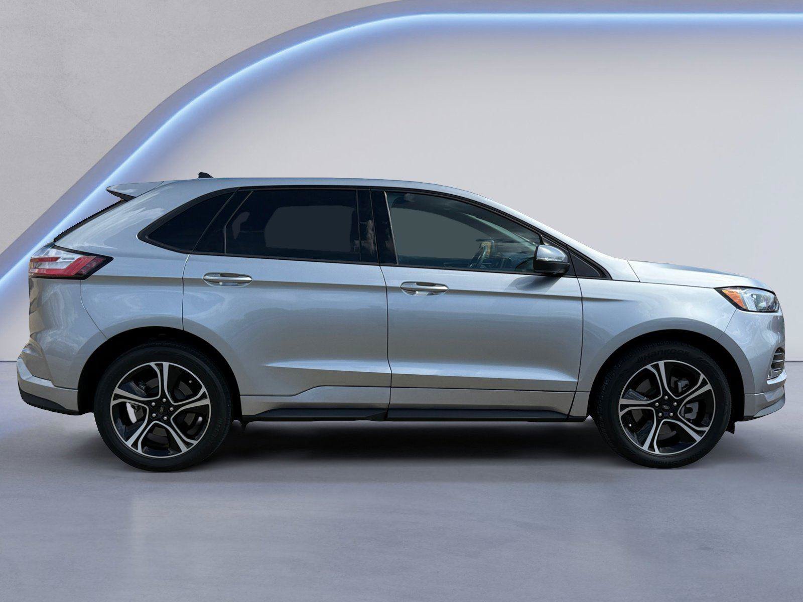 Certified 2023 Ford Edge ST AWD/4WD image 2
