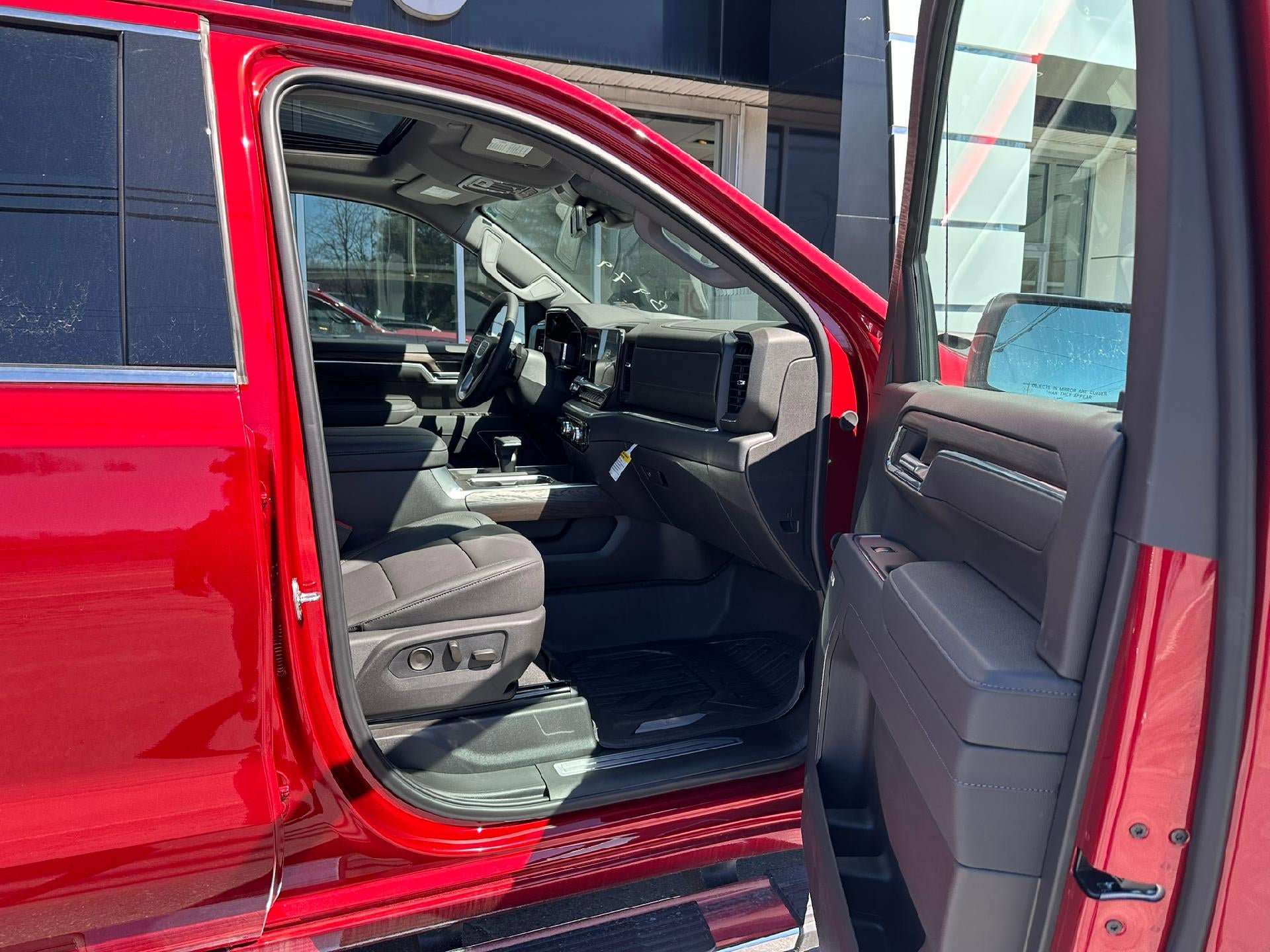 New 2026 GMC Sierra 1500 SLT w/ SLT Premium Plus Package AWD/4WD image 34