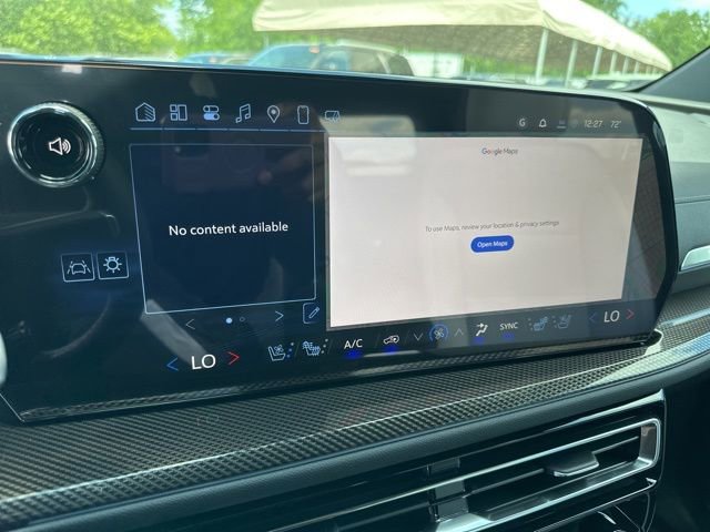 New 2025 Chevrolet Traverse High Country image 24