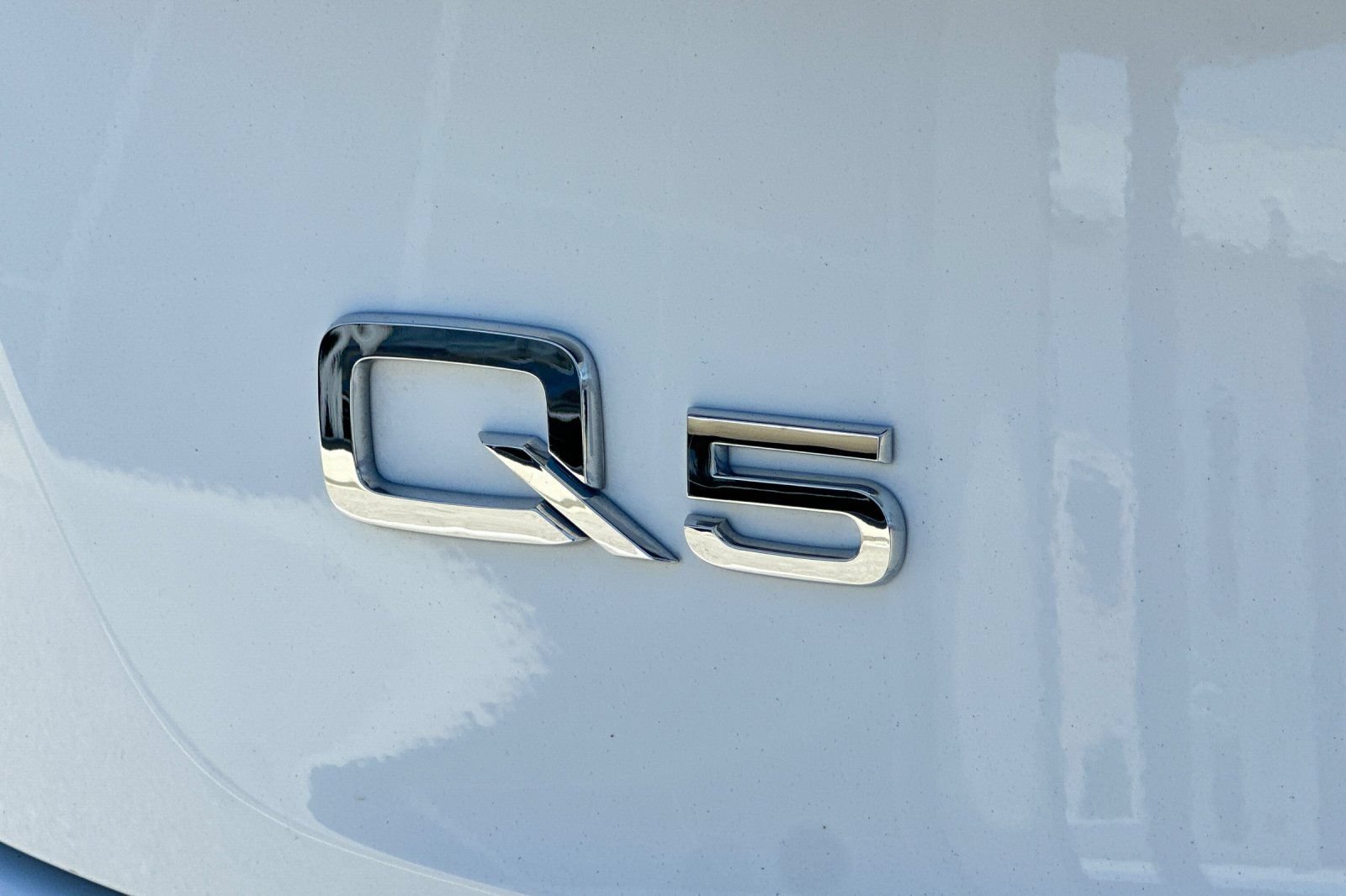 Used 2021 Audi Q5 2.0T Premium Plus w/ Premium Plus Package AWD/4WD image 26