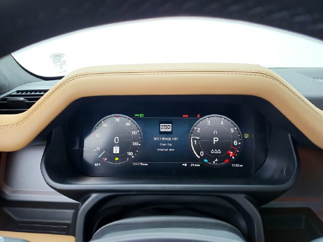 New 2026 Land Rover Defender 110 V8 AWD/4WD image 24