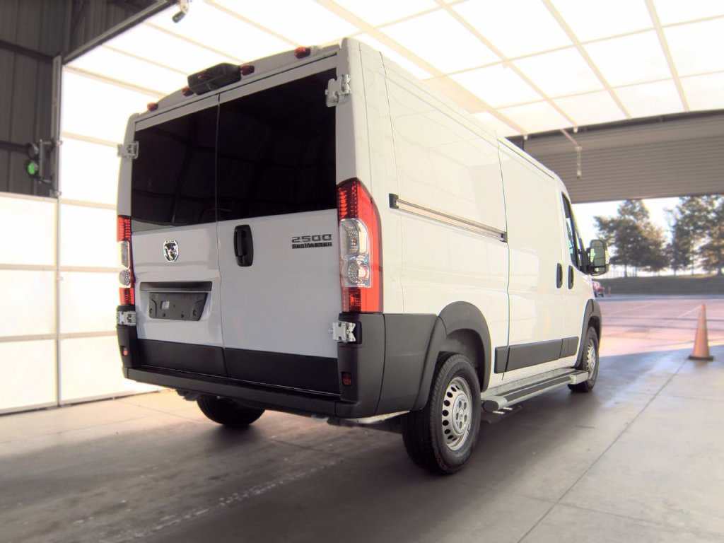 Used 2025 RAM ProMaster 2500 w/ U-Haul Equipment Group FWD image 3