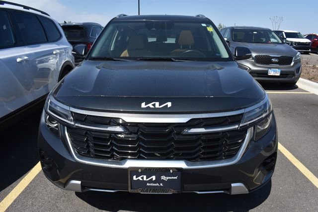 Used 2024 Kia Seltos EX AWD/4WD image 8