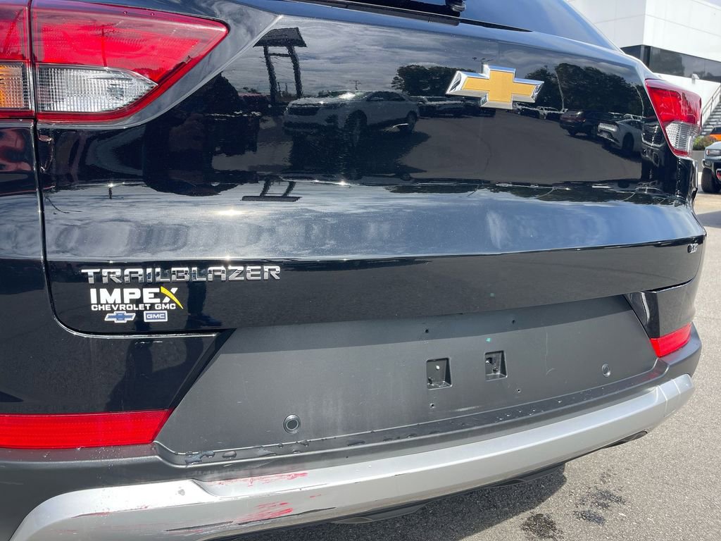 Used 2024 Chevrolet TrailBlazer LT w/ Convenience Package image 31