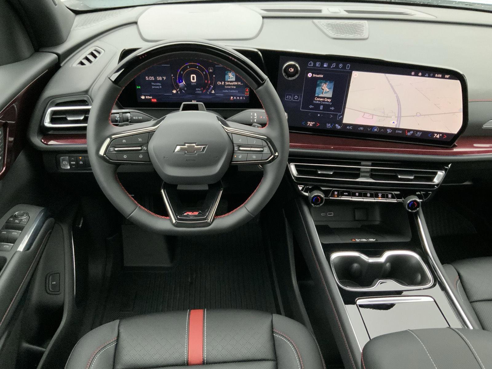 New 2026 Chevrolet Traverse RS w/ LPO, Floor Liner Package image 33