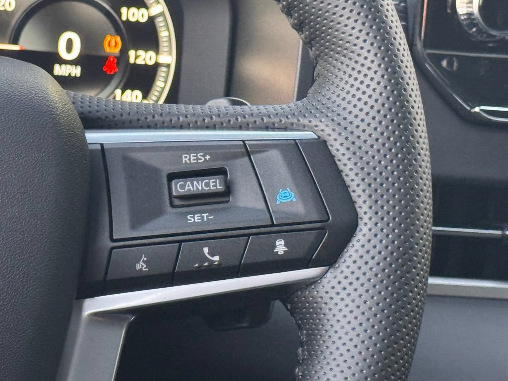 New 2026 Nissan Rogue Platinum AWD/4WD image 17