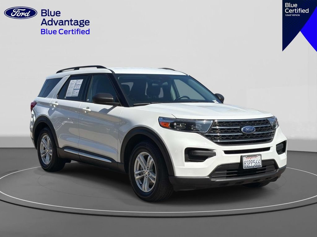 Certified 2020 Ford Explorer XLT RWD image 4