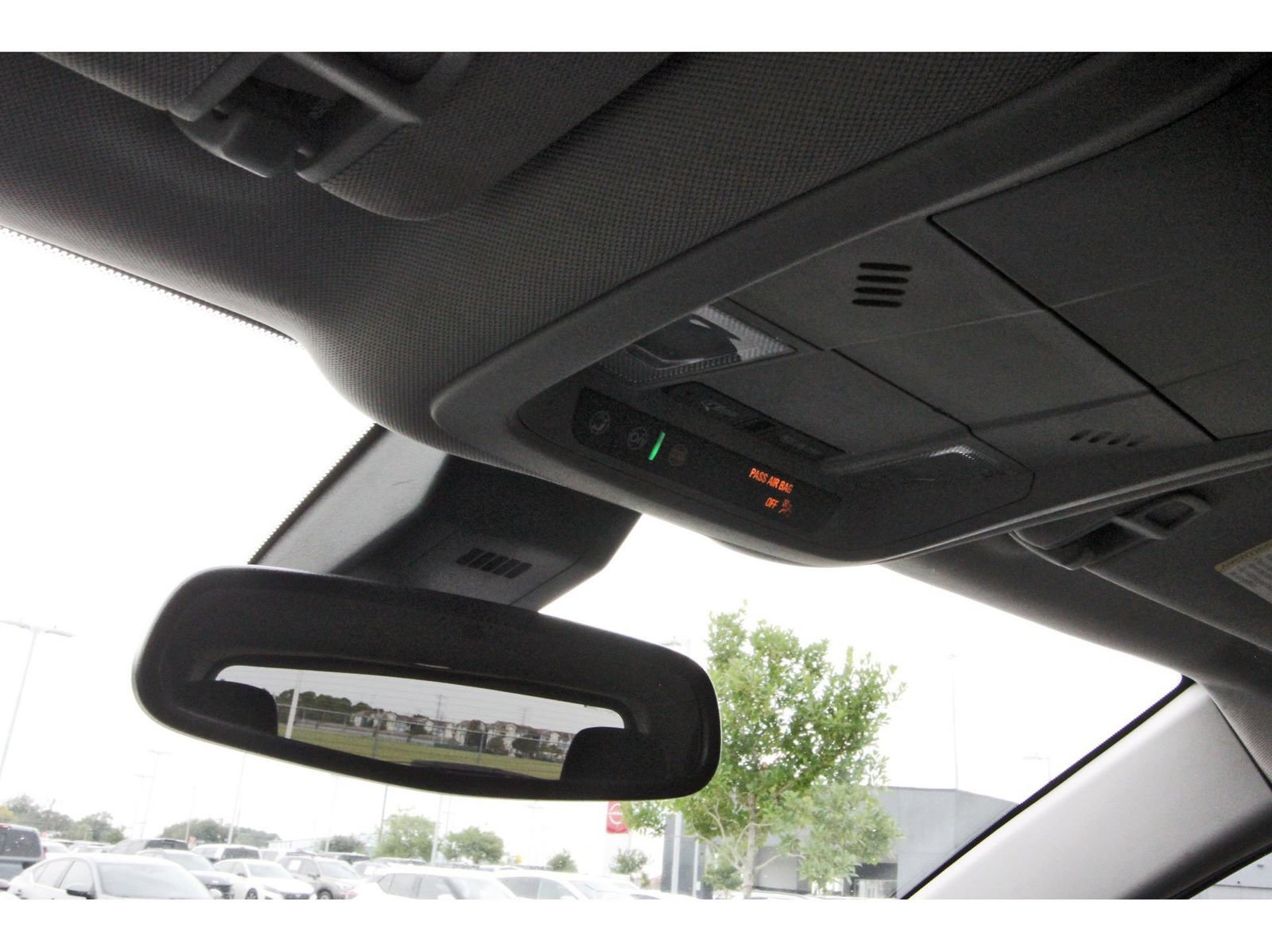 Used 2023 GMC Terrain SLE w/ Driver Convenience Package AWD/4WD image 24
