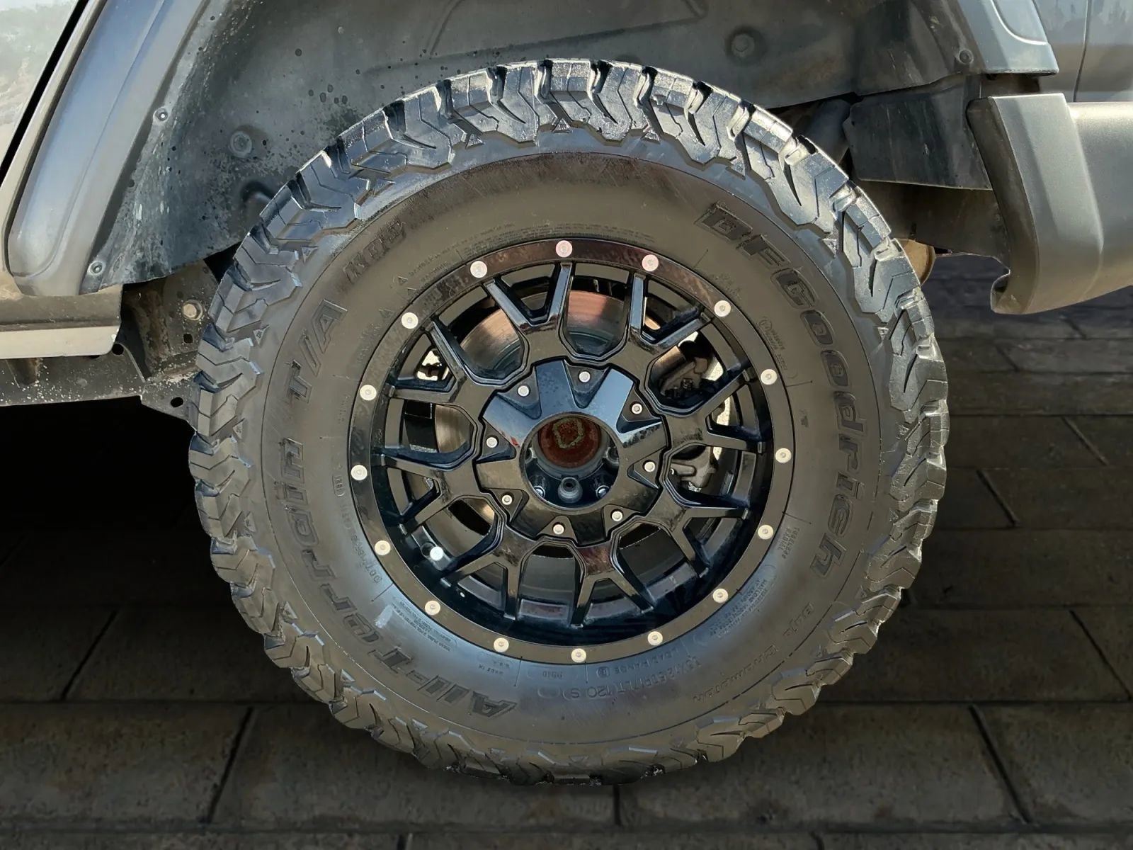 Used 2018 Jeep Wrangler Unlimited Sport S image 17