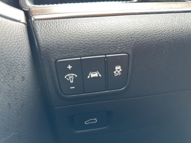 Used 2023 Kia K5 EX image 44