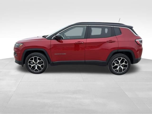 Used 2025 Jeep Compass Limited video 2