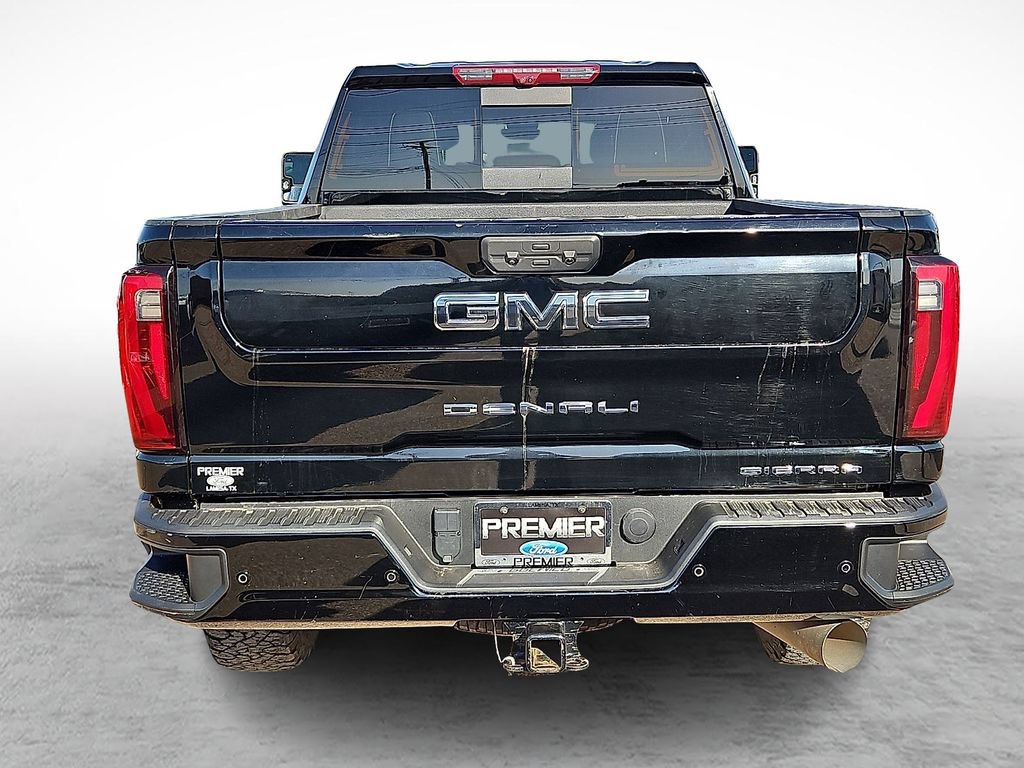 Used 2024 GMC Sierra 2500 Denali Ultimate AWD/4WD image 9