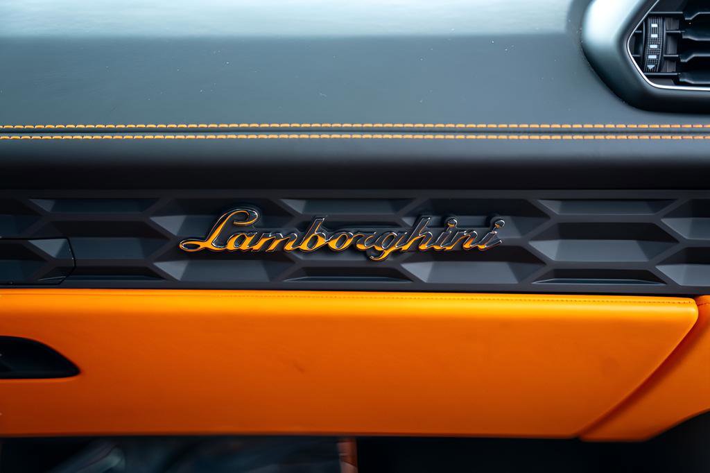 Used 2017 Lamborghini Huracan LP 580-2 image 44