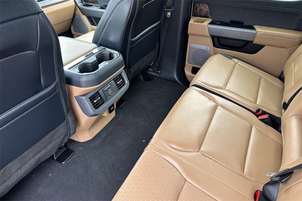New 2025 Ford F250 Lariat w/ Lariat Ultimate Package image 9