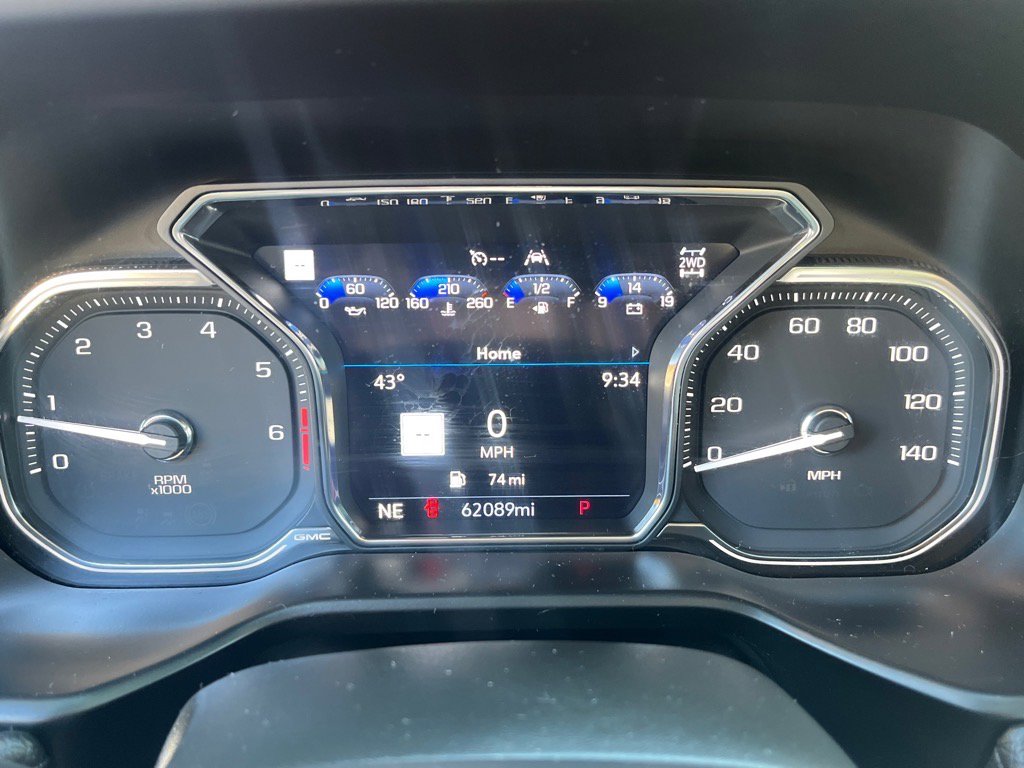 Used 2021 GMC Yukon Denali image 8