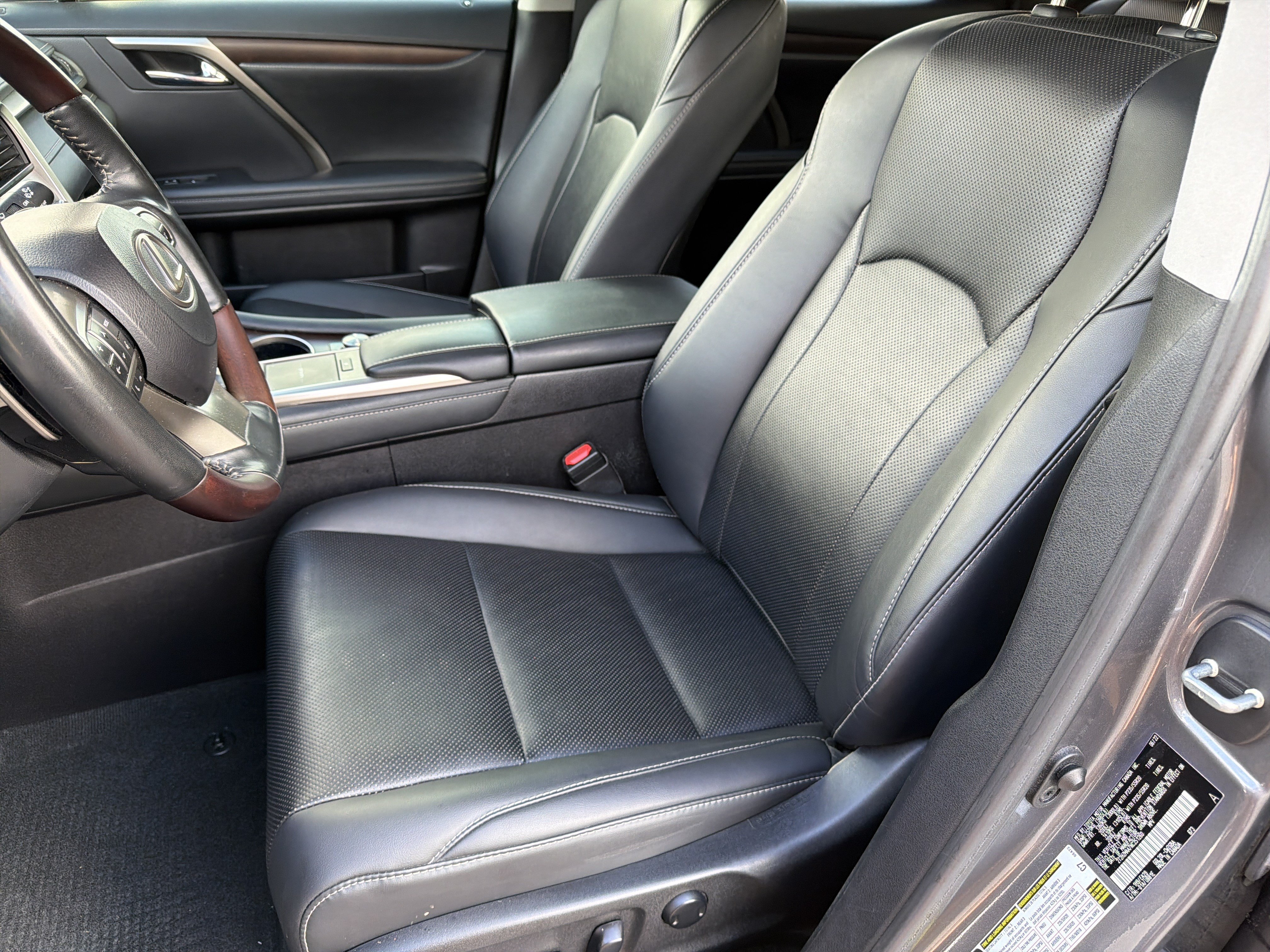 Used 2022 Lexus RX 350 FWD w/ Premium Package image 17