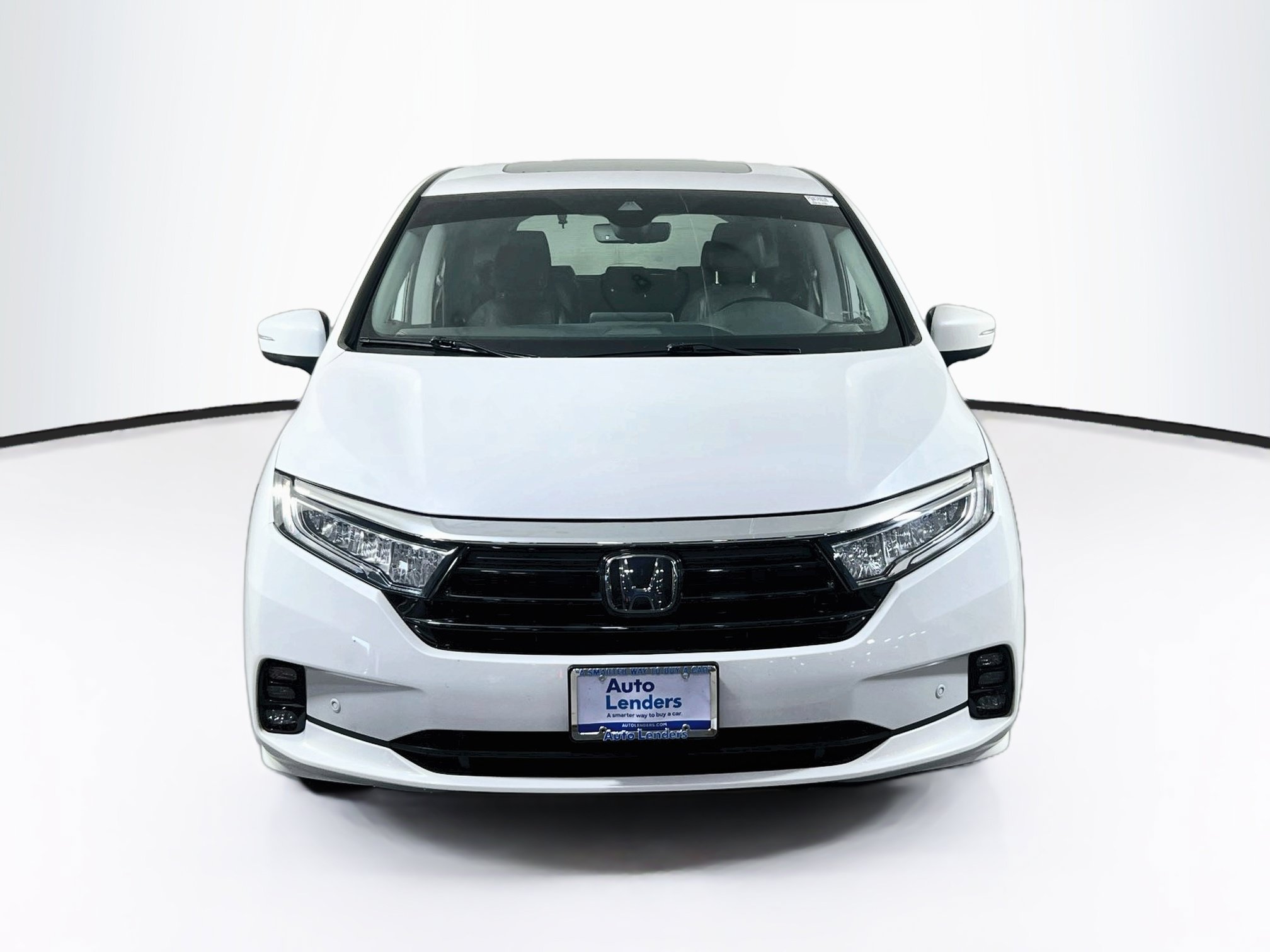 Used 2023 Honda Odyssey Touring image 2