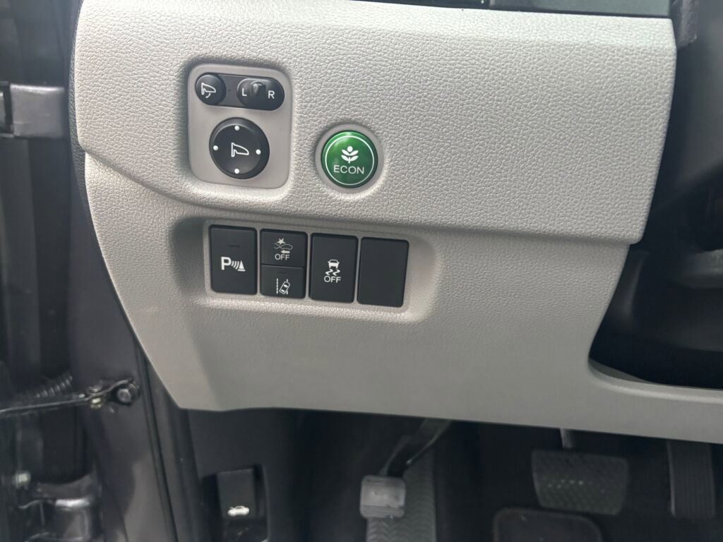 Used 2022 Honda Pilot Elite image 24