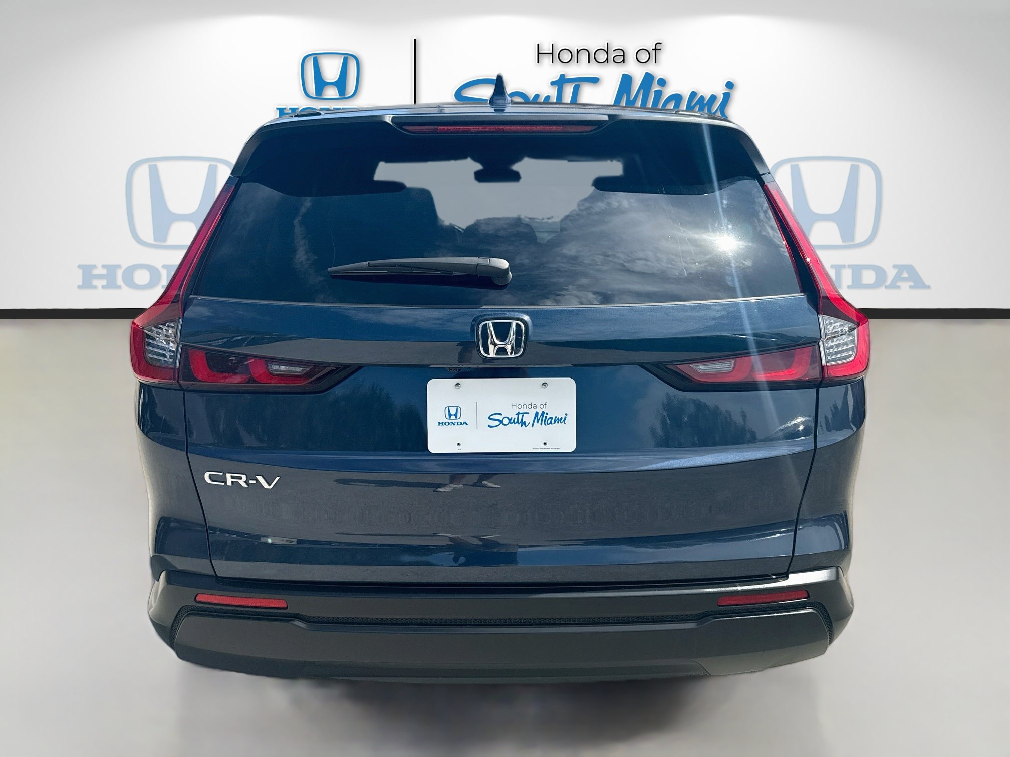 Certified 2025 Honda CR-V EX image 6