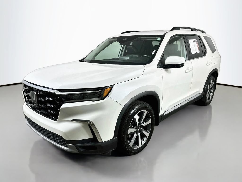 Used 2023 Honda Pilot Touring video 3