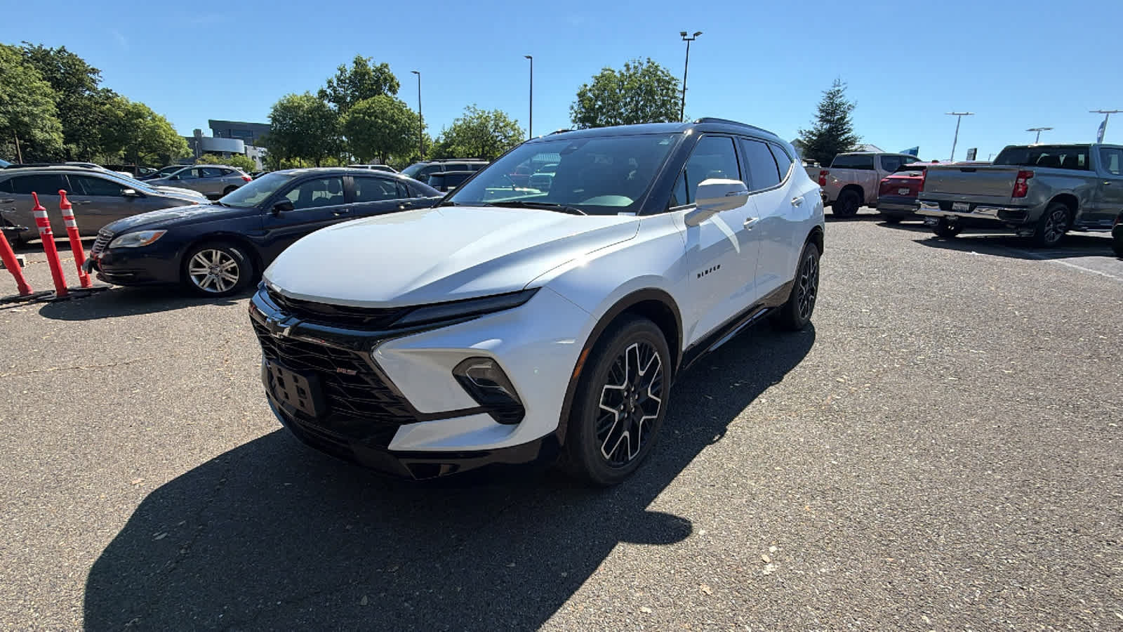 Used 2024 Chevrolet Blazer RS w/ Driver Confidence II Package AWD/4WD image 1