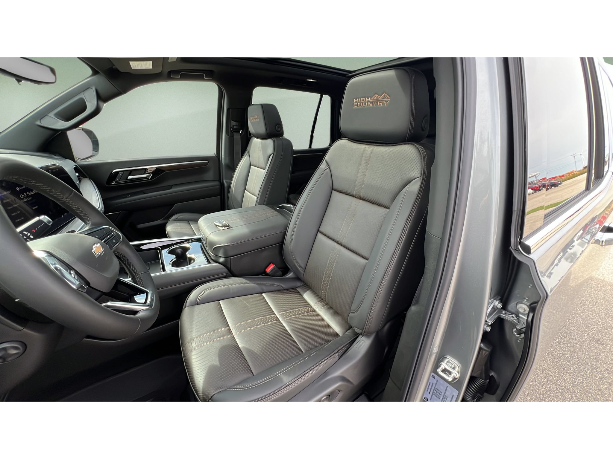New 2027 Chevrolet Tahoe High Country w/ Sun And Tow Package AWD/4WD image 24
