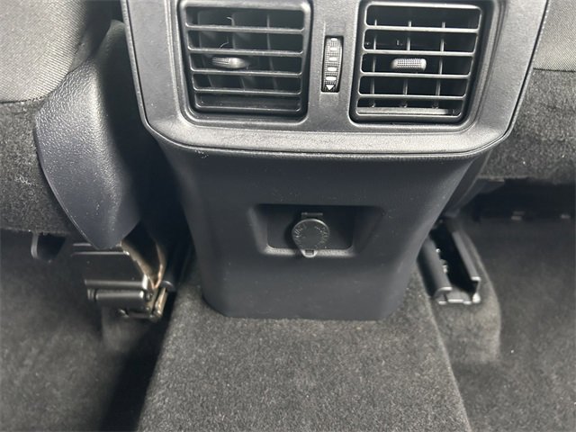 Used 2024 Toyota RAV4 LE image 10