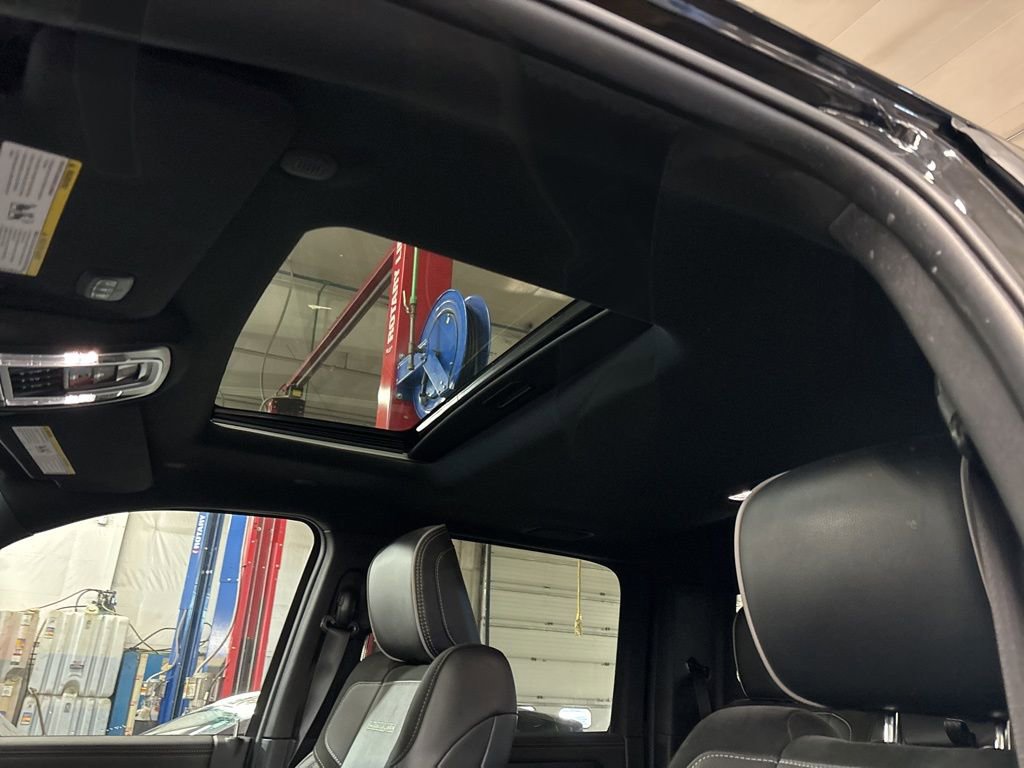 Used 2024 RAM 3500 Laramie w/ Night Edition image 10