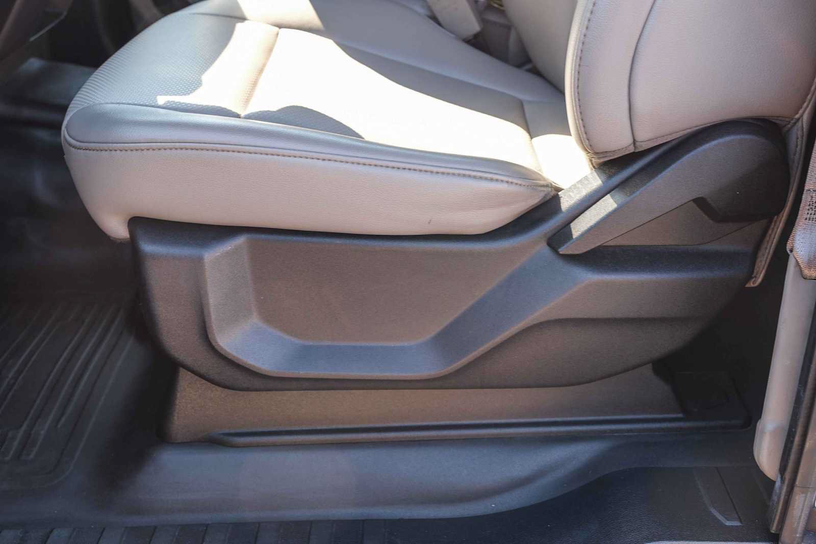 Used 2019 Ford F150 XL w/ Equipment Group 101A Mid RWD image 25