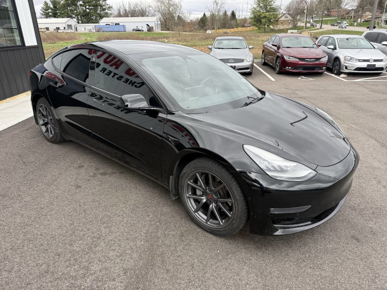 Used 2019 Tesla Model 3 Standard Range Plus image 5