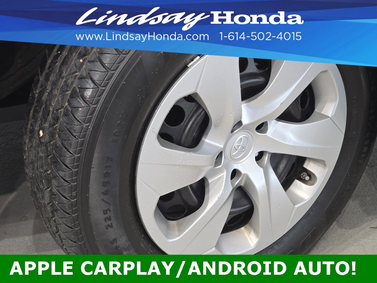 Used 2021 Toyota RAV4 LE image 24