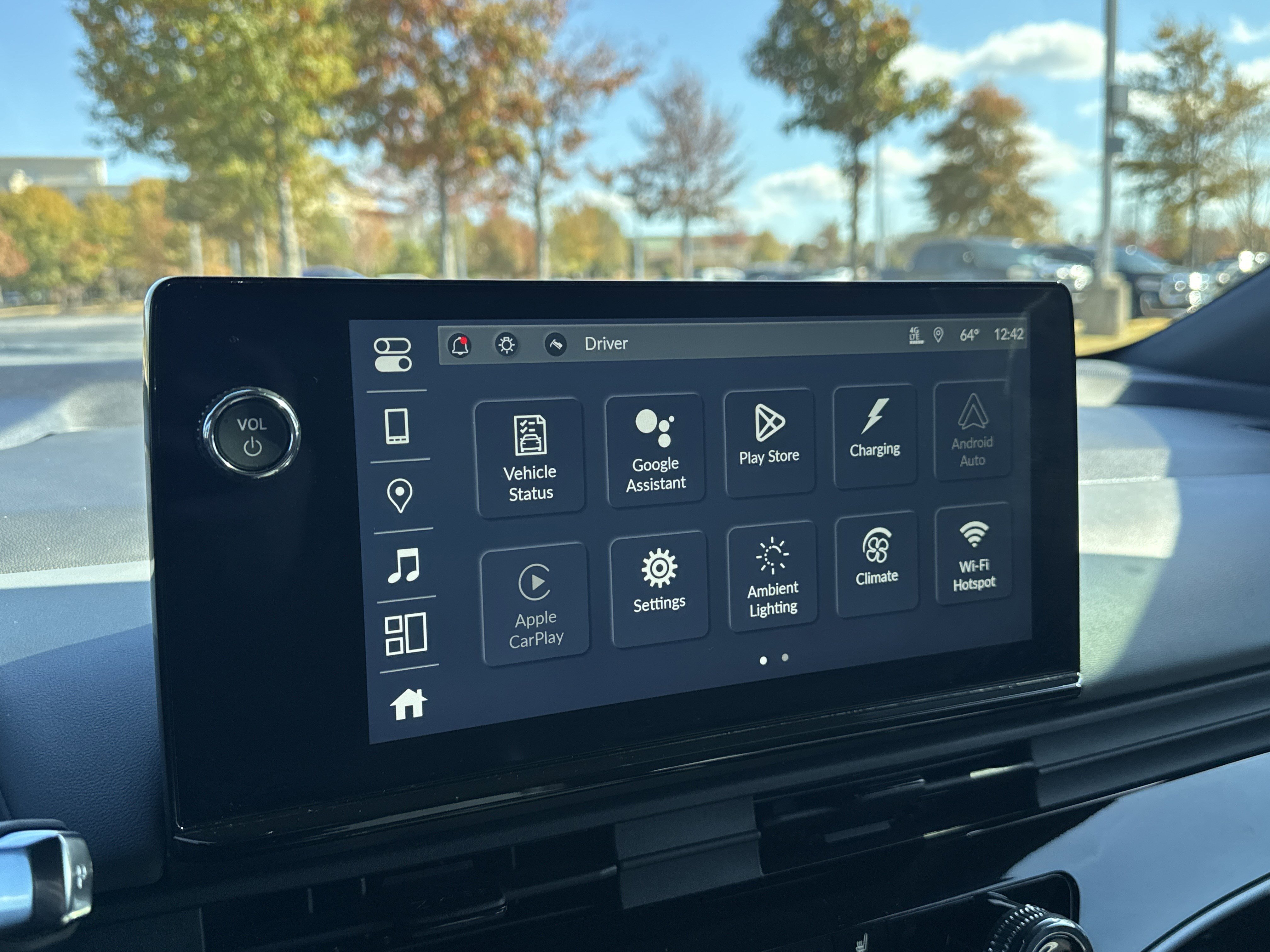 Certified 2024 Honda Prologue Touring image 2