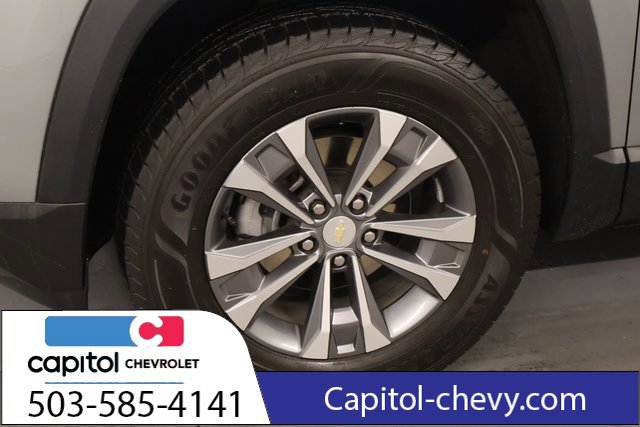 Used 2026 Chevrolet Equinox LT w/ Convenience Package II FWD image 8