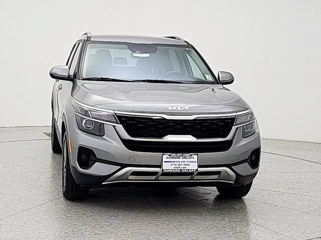 Used 2023 Kia Seltos S AWD/4WD image 2