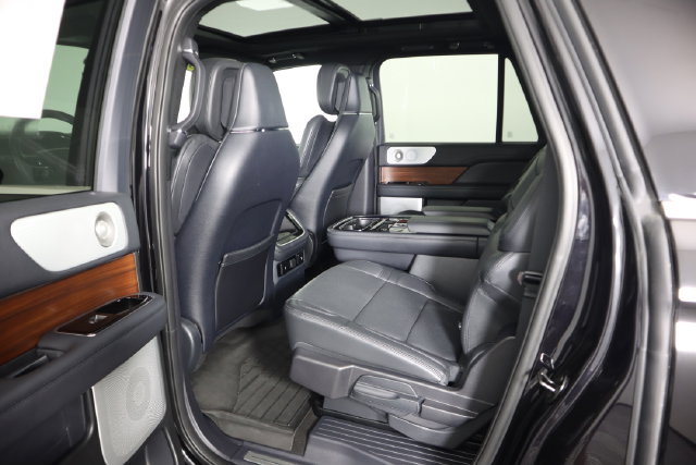 Used 2023 Lincoln Navigator L Reserve w/ Equipment Group 201A AWD/4WD image 59