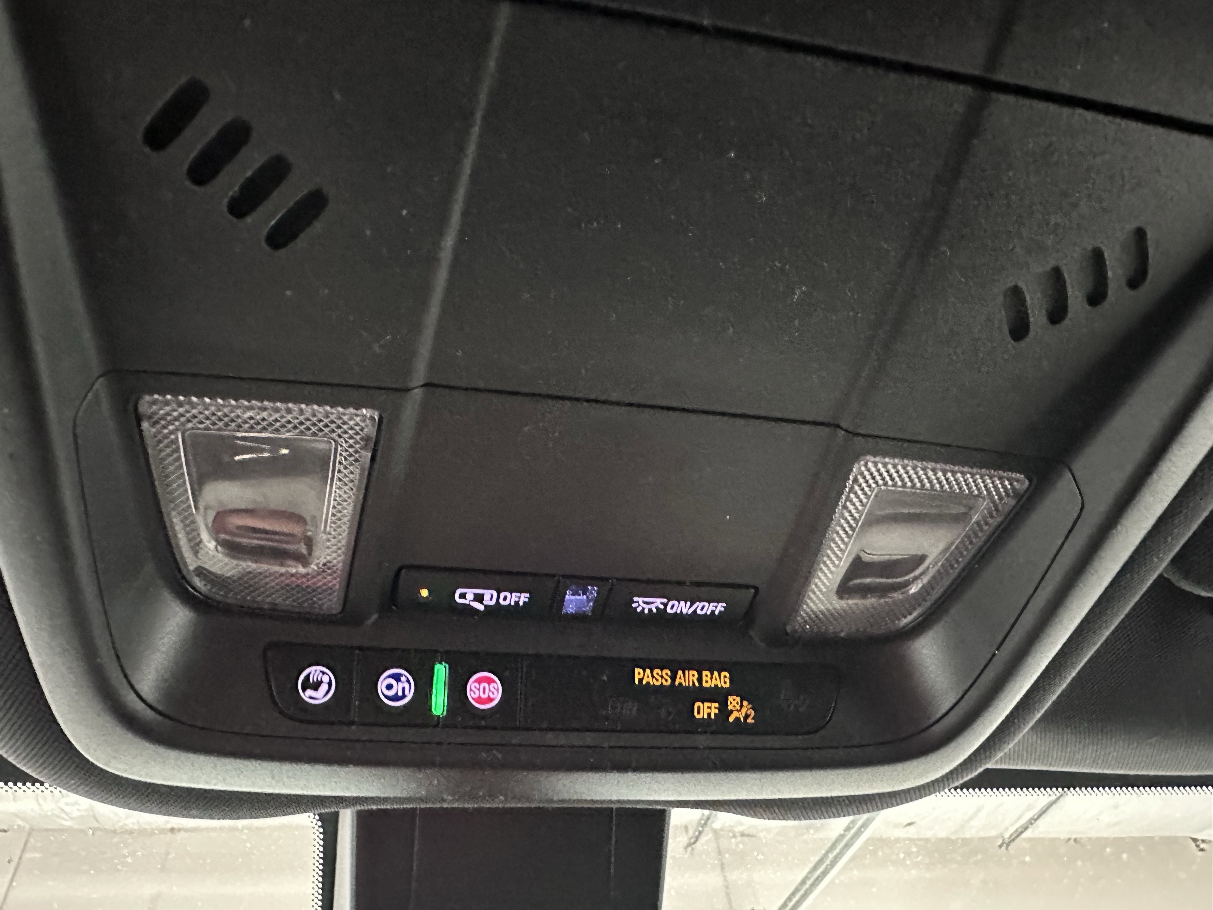 Used 2023 Chevrolet Equinox RS image 55