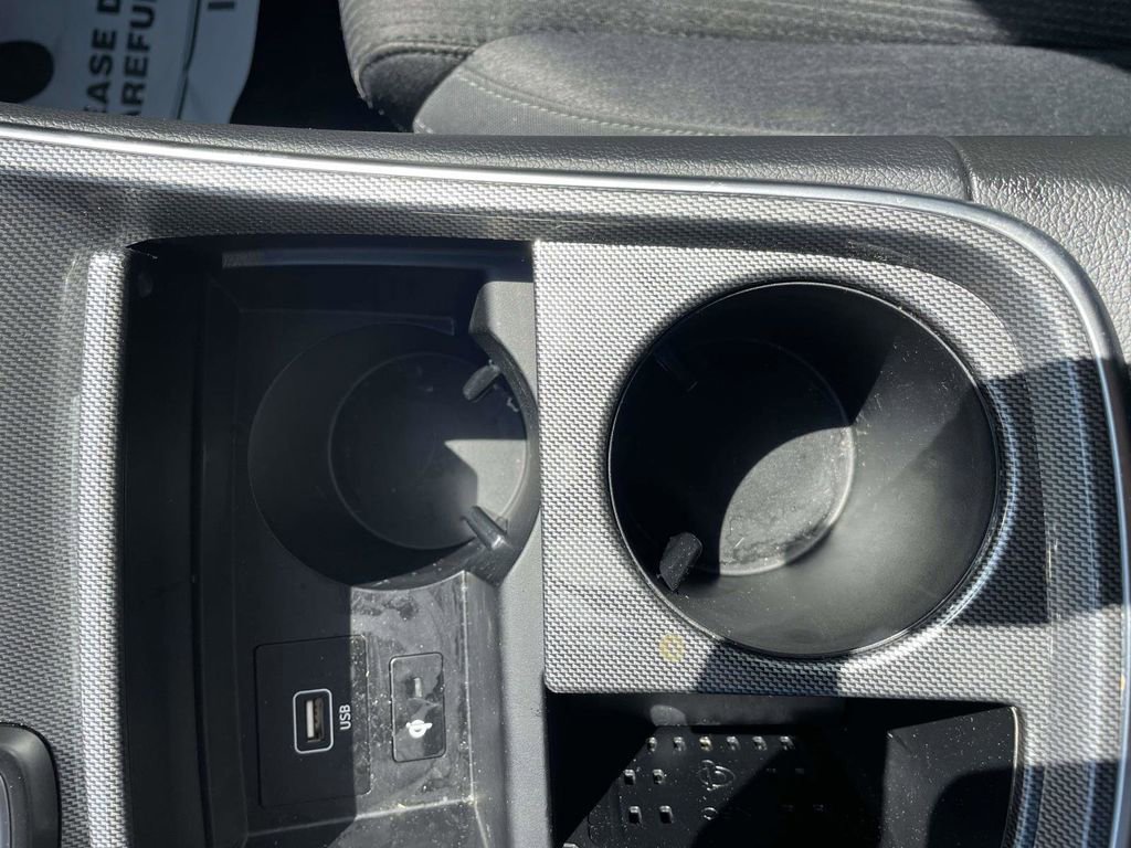 Used 2023 Hyundai Santa Fe SEL image 18