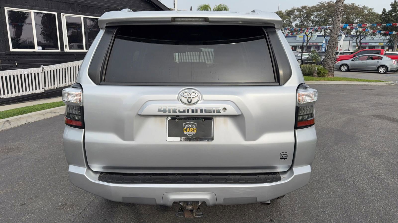 Used 2016 Toyota 4Runner SR5 image 10