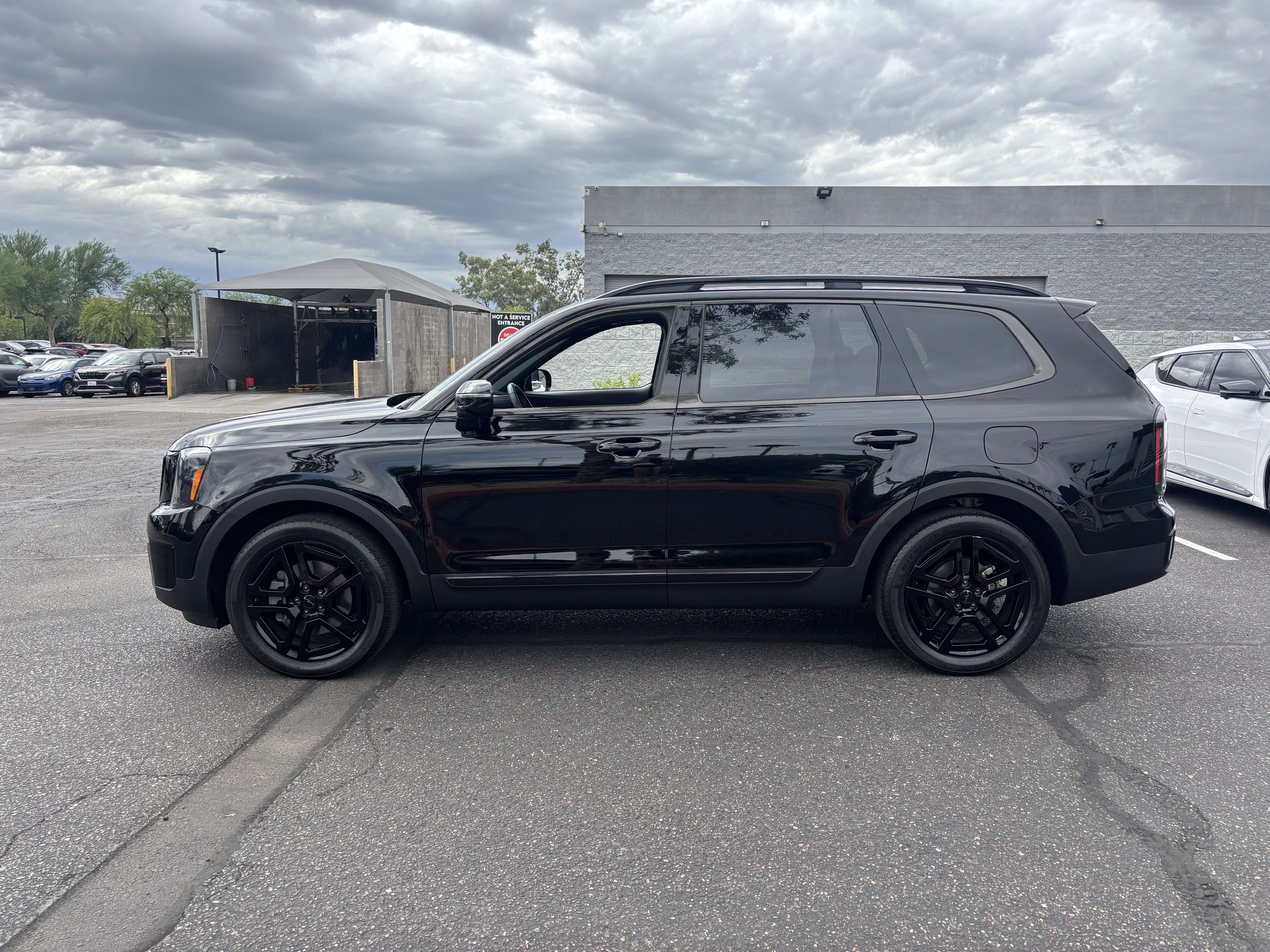 Certified 2025 Kia Telluride SX X-Line AWD/4WD image 5