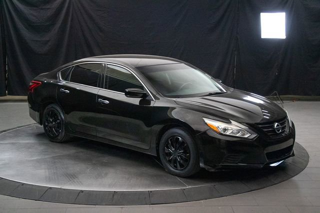 Used 2017 Nissan Altima 2.5 S w/ Power Driver Seat Package image 4