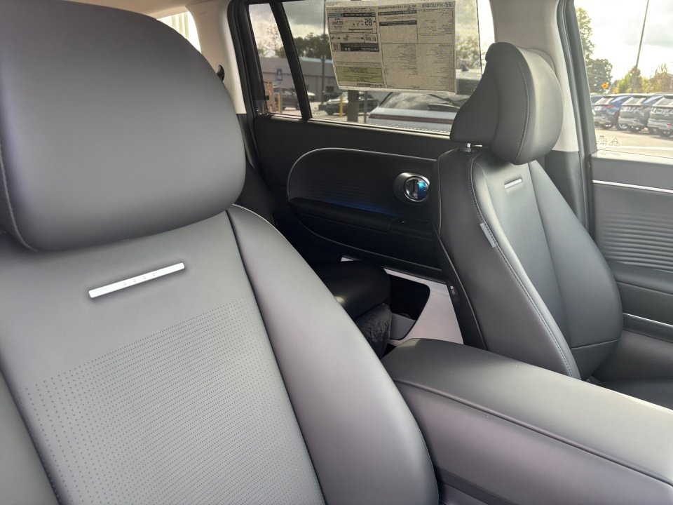 New 2026 Hyundai Ioniq 9 Limited image 29