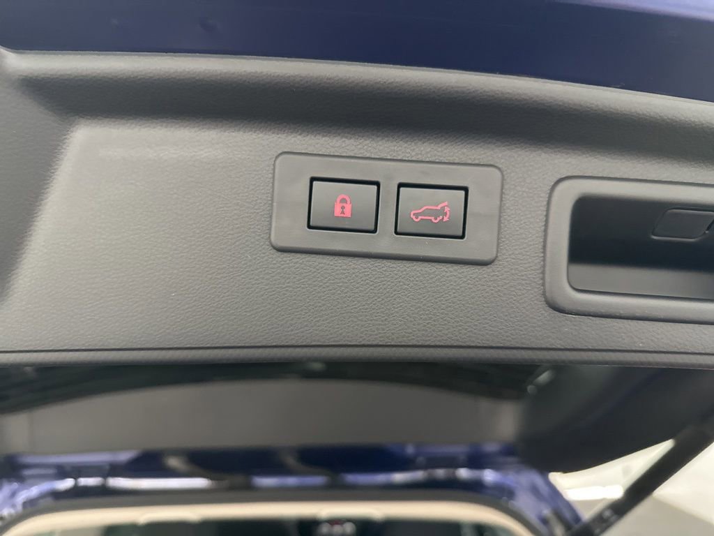 Used 2024 Subaru Forester Sport image 37