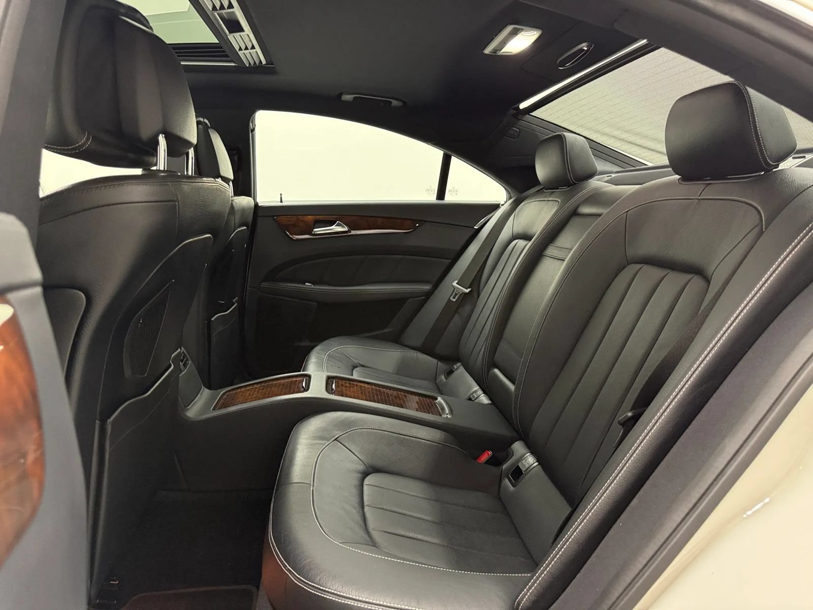 Used 2014 Mercedes-Benz CLS 550 image 16